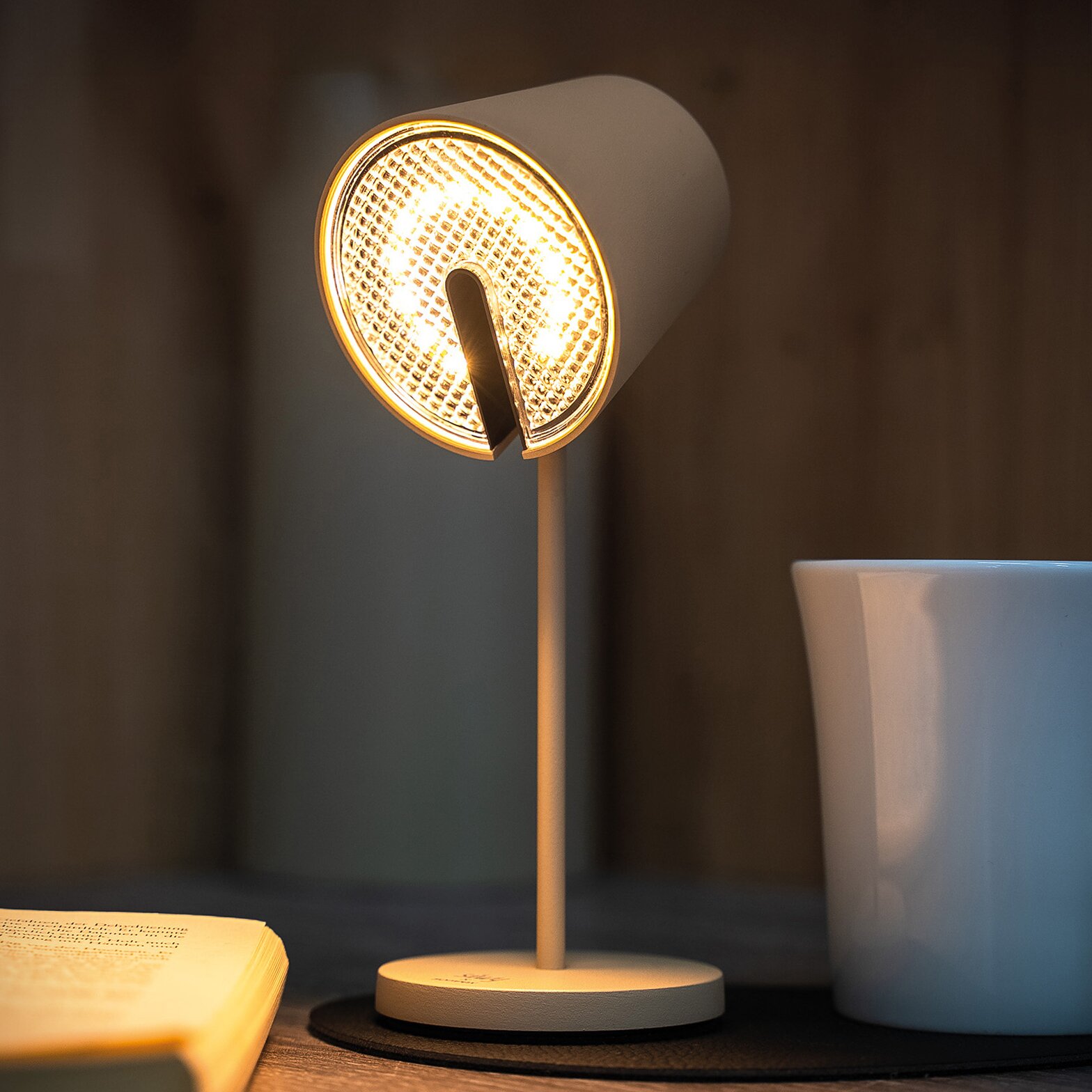 Magnetic Lamp PORTOFINO incl. Placement Set and Pad, beige