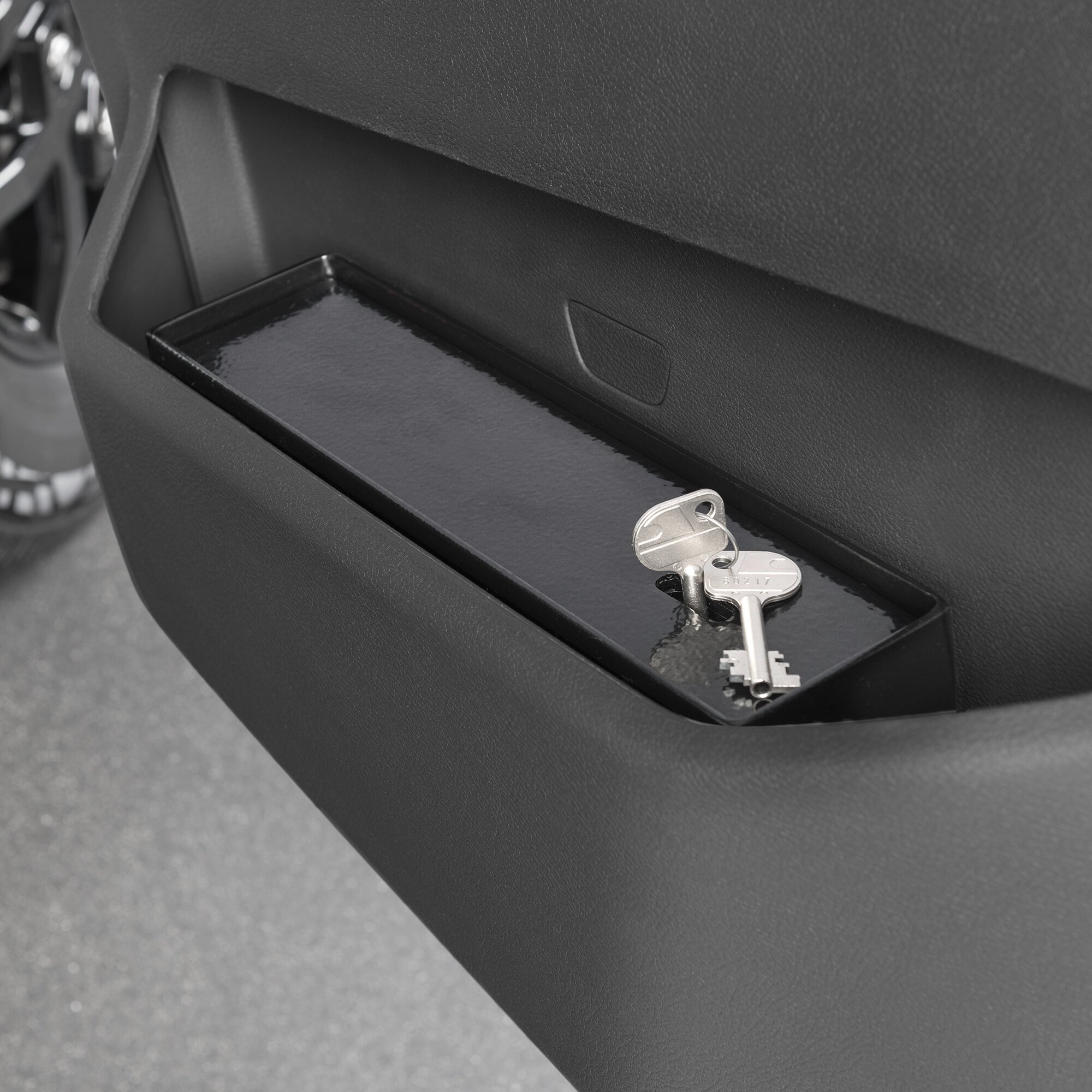 Door Safe Passenger Side Ford Transit from Model Year 06/2019