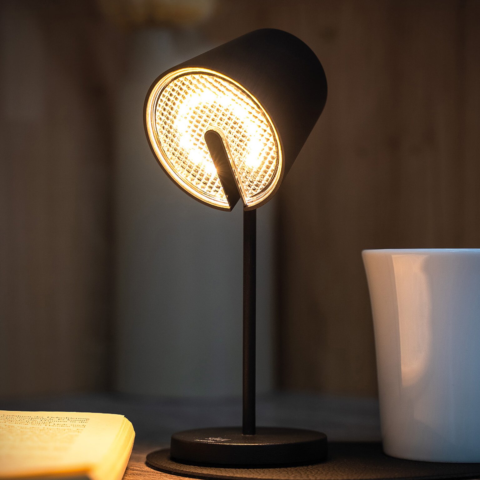 Magnetic Lamp PORTOFINO incl. Placement Set and Pad, black