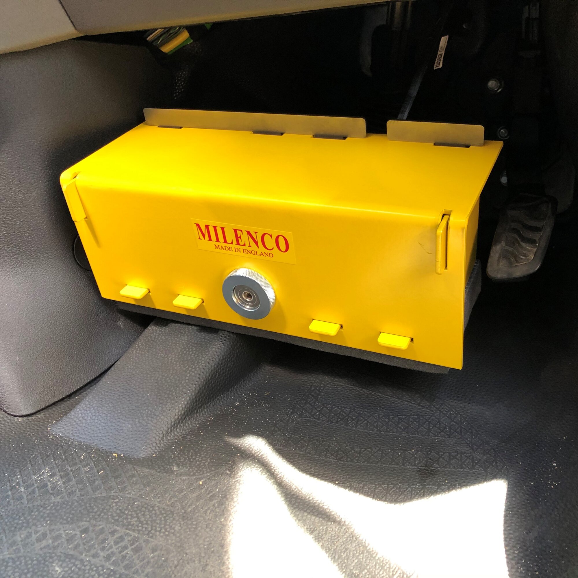 Anti-Theft Device BC Lock for Automatic Transmission Ford Transit and Mercedes-Benz Sprinter