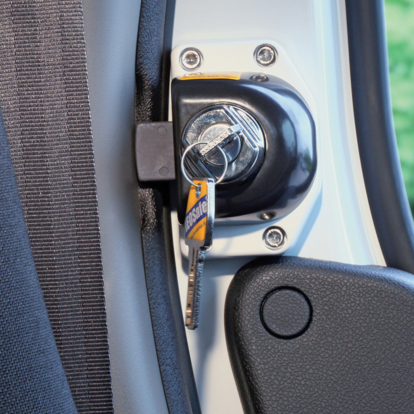 Anti-Theft Locks for Driver's Cab Doors Opel Movano B, Iveco Daily Gen. 3, Renault Master III
